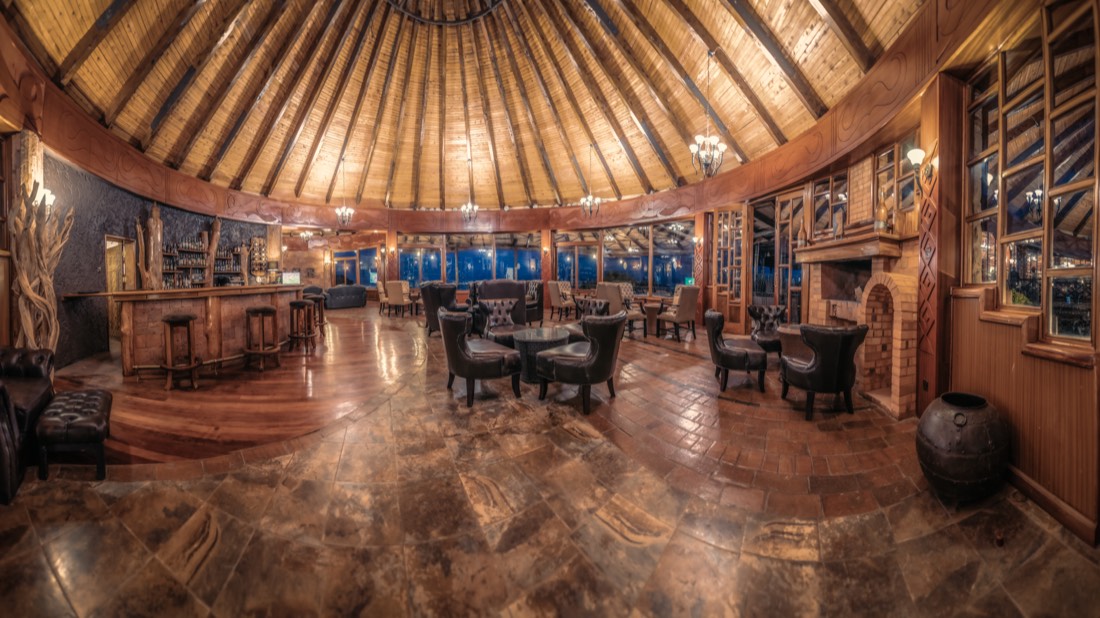 Lake Nakuru bar at night