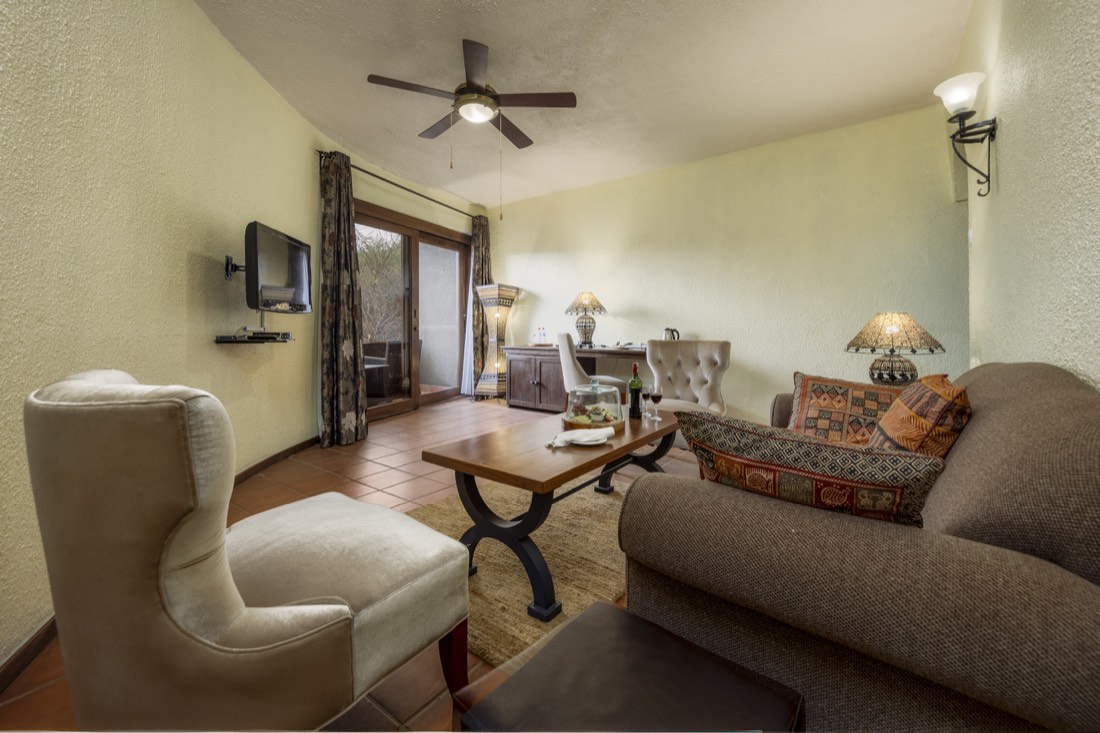 Tarangire lounge suite